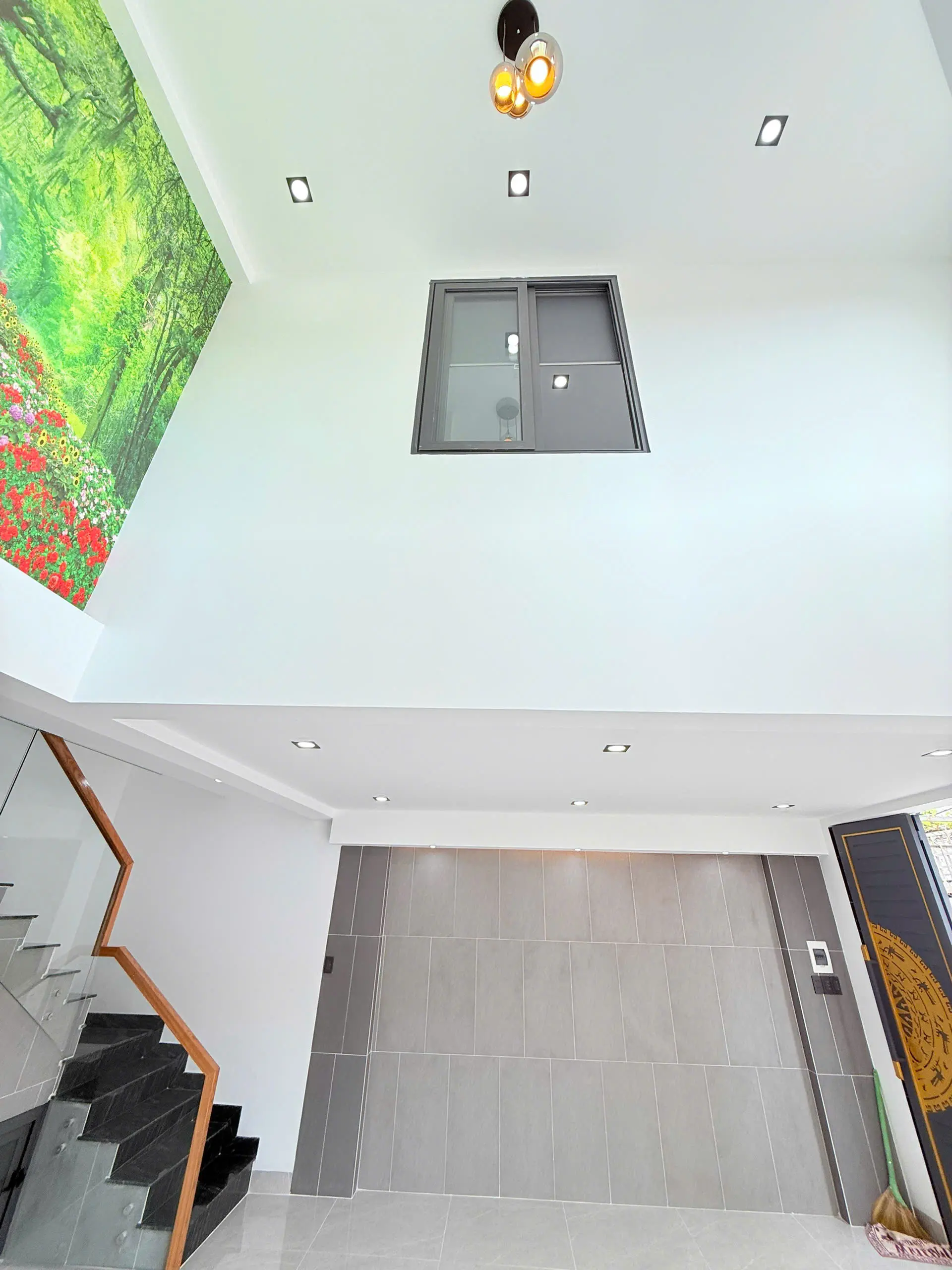 Bán : Nhà mới đẹp 1T3L Hẻm oto Ngô Đức Kế 