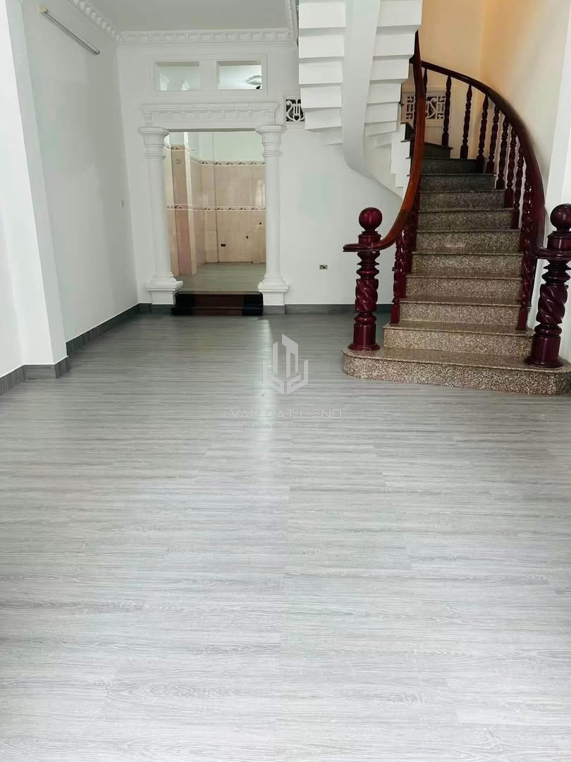  cần bán nhà 1T3L hẻm dasu ba cu phuơng vũng tàu
