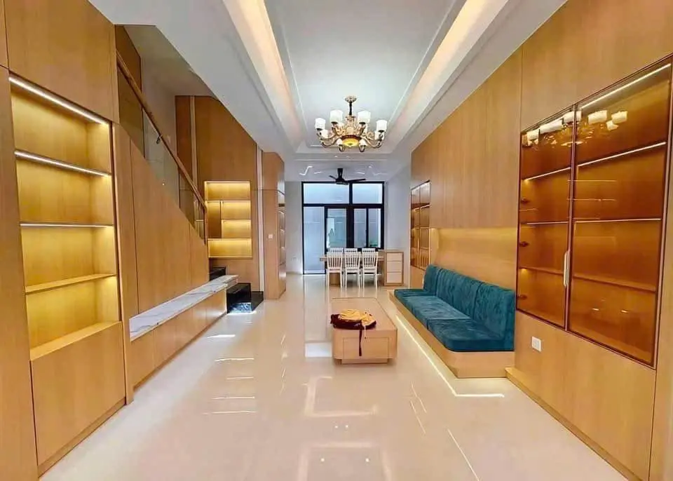 BÁN NHÀ MỚI XÂY - HẺM XE HƠI TRƯƠNG CÔNG ĐỊNH, TRUNG TÂM TP. VŨNG TÀU