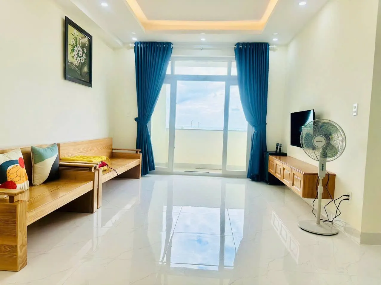 Cho thuê căn hộ chung cư 165A Thùy Vân 2PN